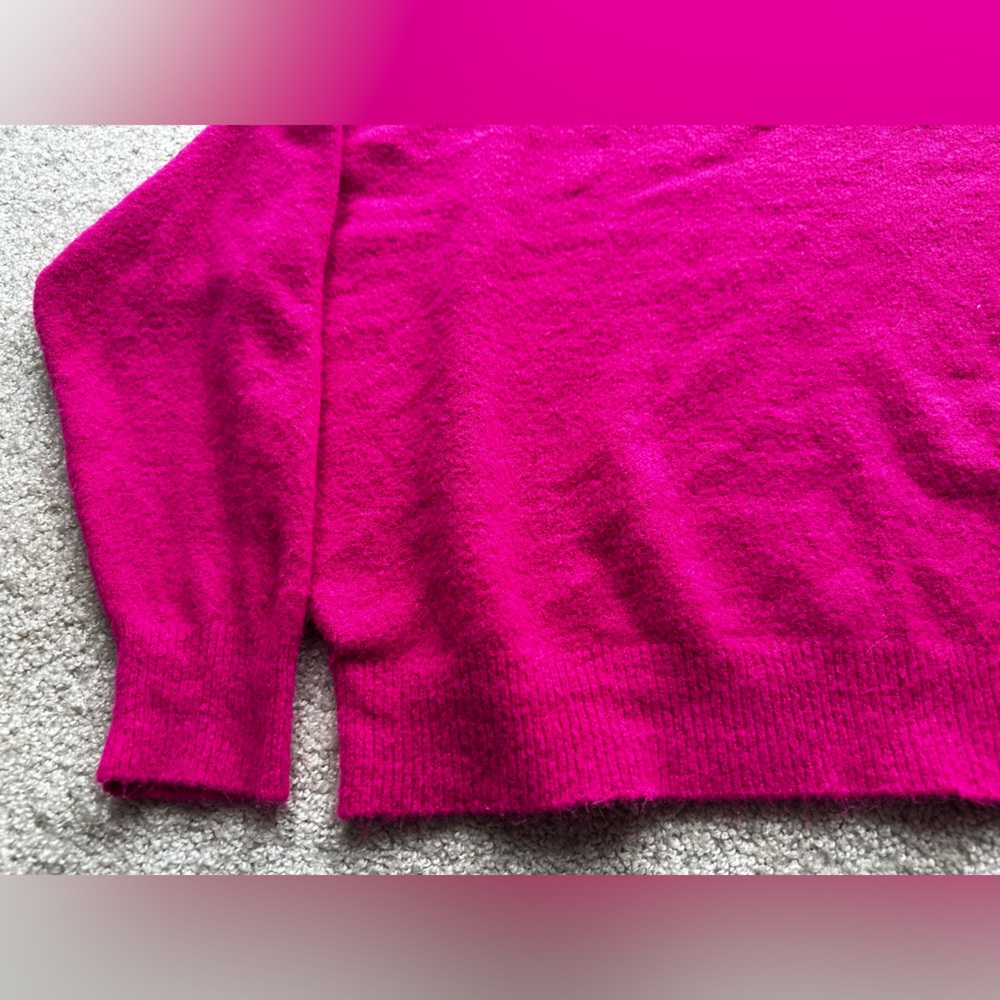 Evereve sweater. Size L - Picture 2 of 5